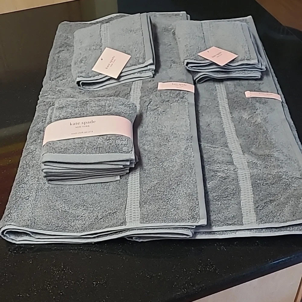 Kate Spade Bath Towel Set